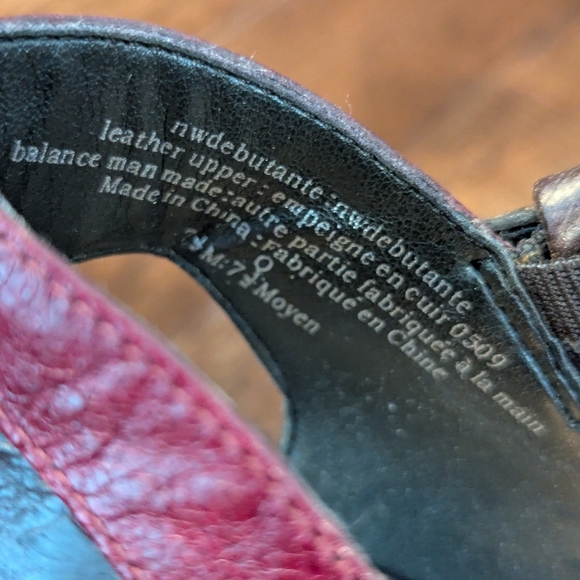 Nine West Debutante 5" stacked Heel Ankle Strap Three Tone Leather pumps Sz 7.5 - Picture 7 of 16